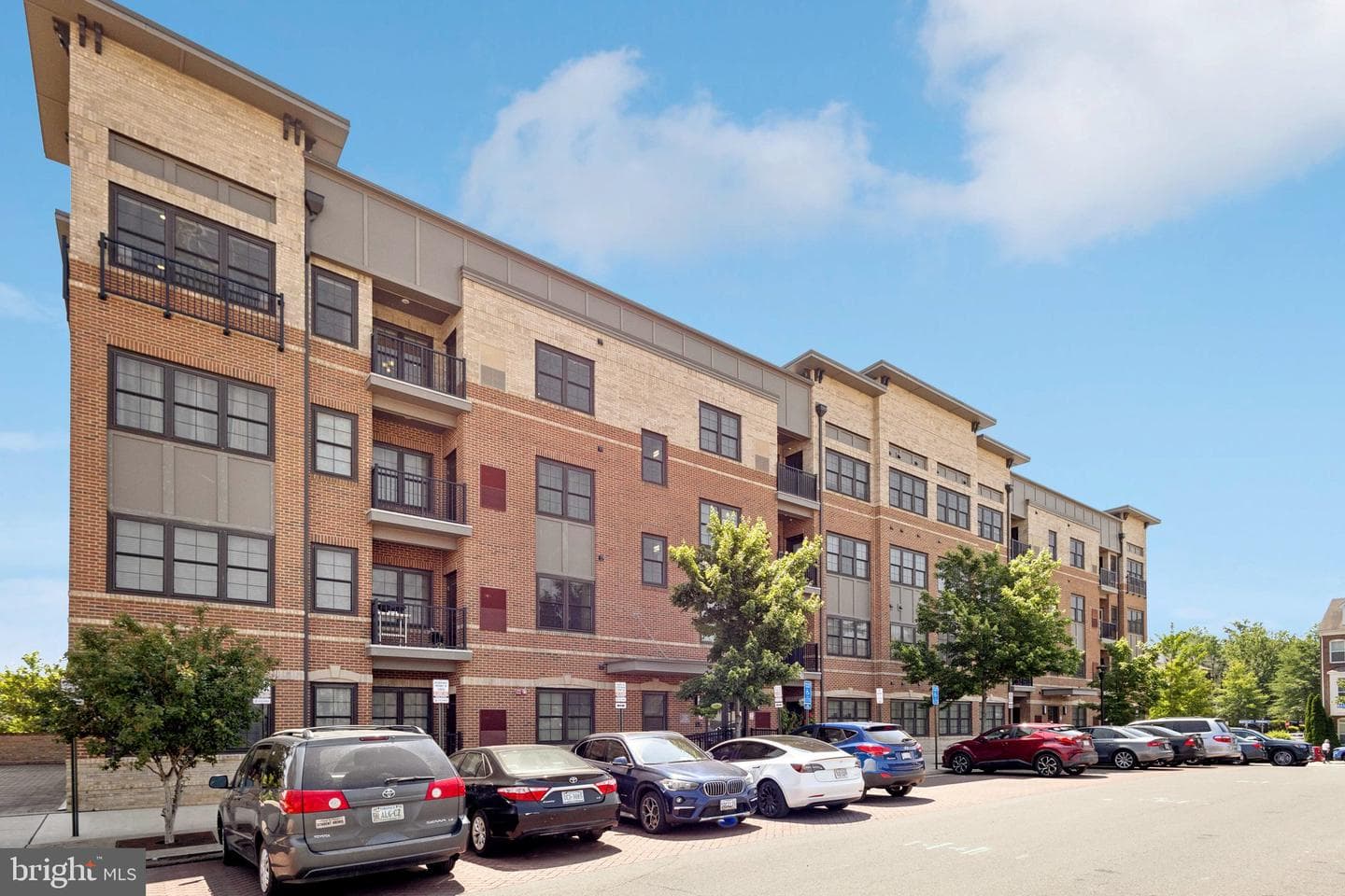 2907 Bleeker Street #3-404 photo 1