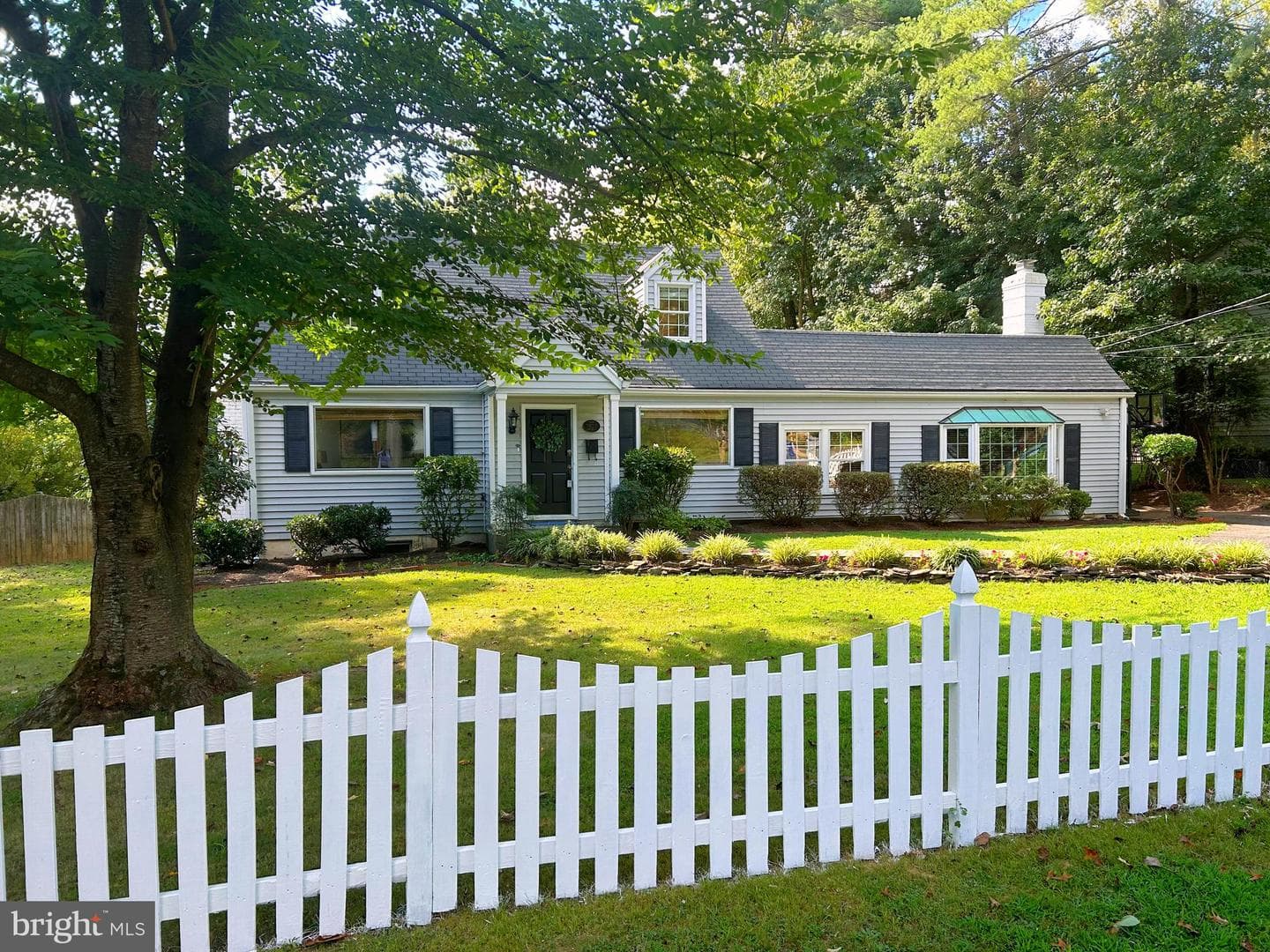 7823 Marthas Lane photo 1