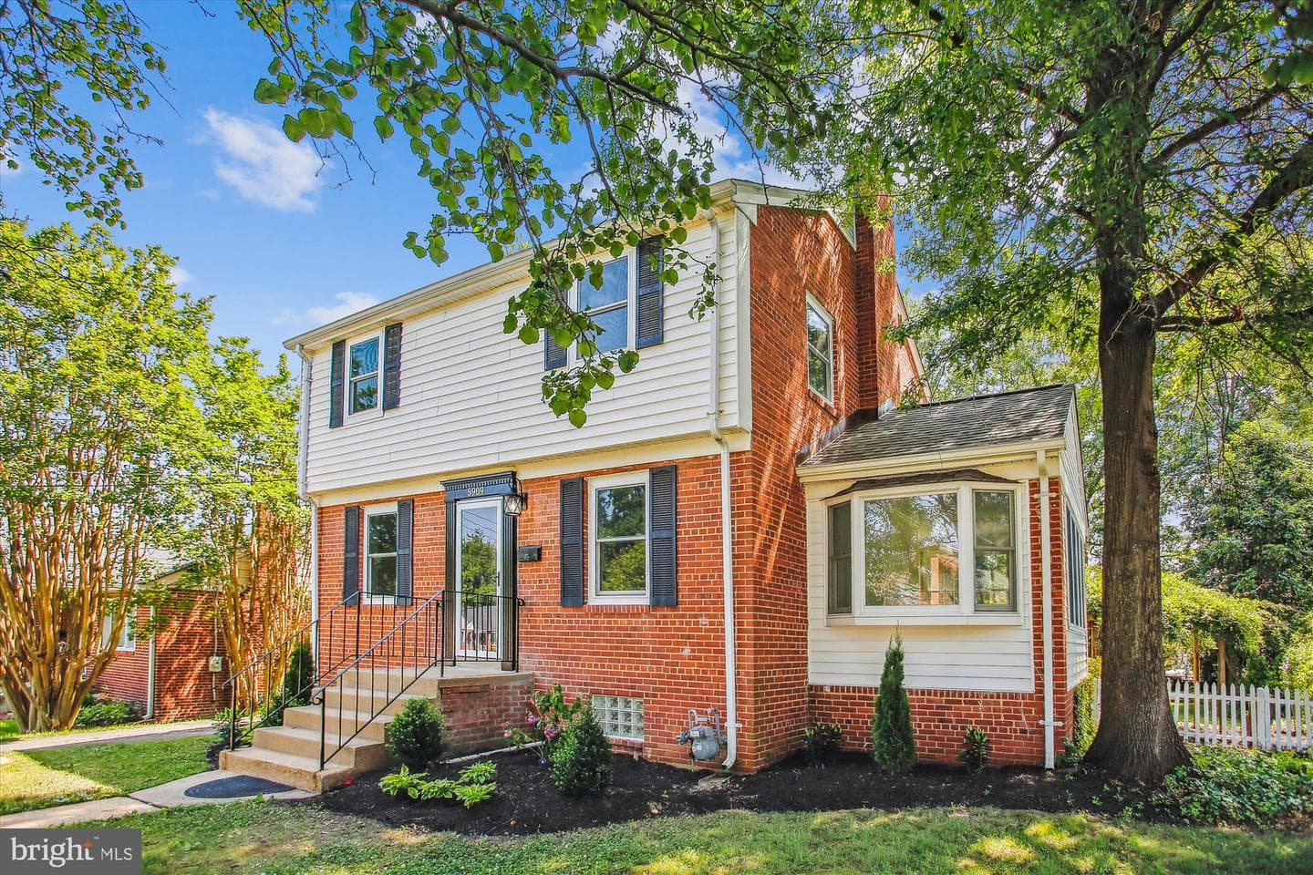5909 Frederick Street photo 1