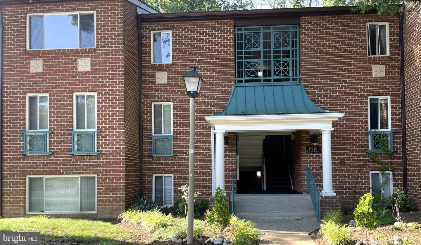 11820 Breton Court #22-D photo 1