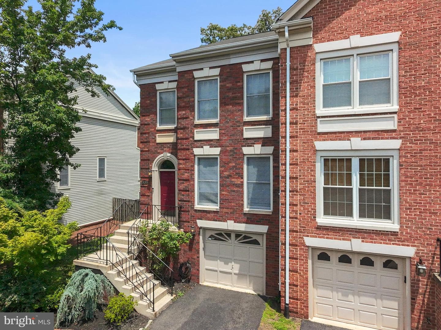 5130 Woodfield Drive photo 1