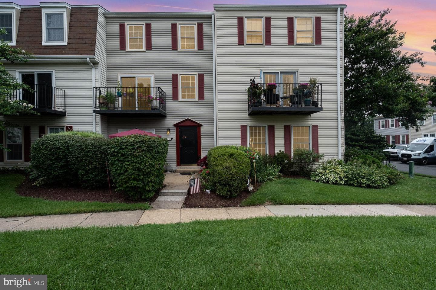 9177 Broken Oak Place photo 1