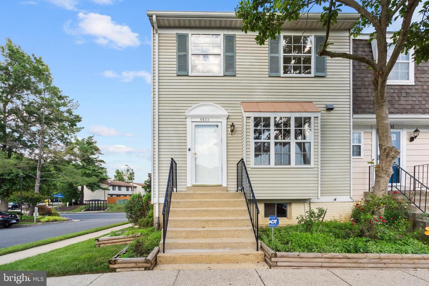 5501 Woodlawn Manor Court photo 1