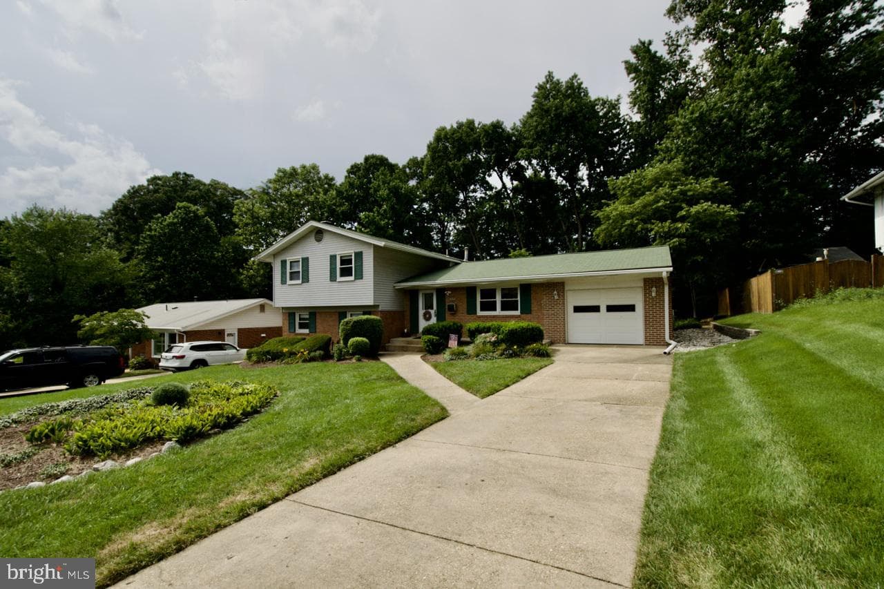 6436 Northanna Drive photo 1