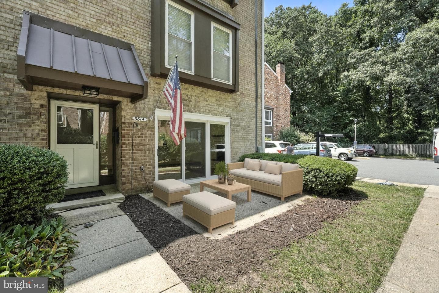 3814 Persimmon Circle photo 1