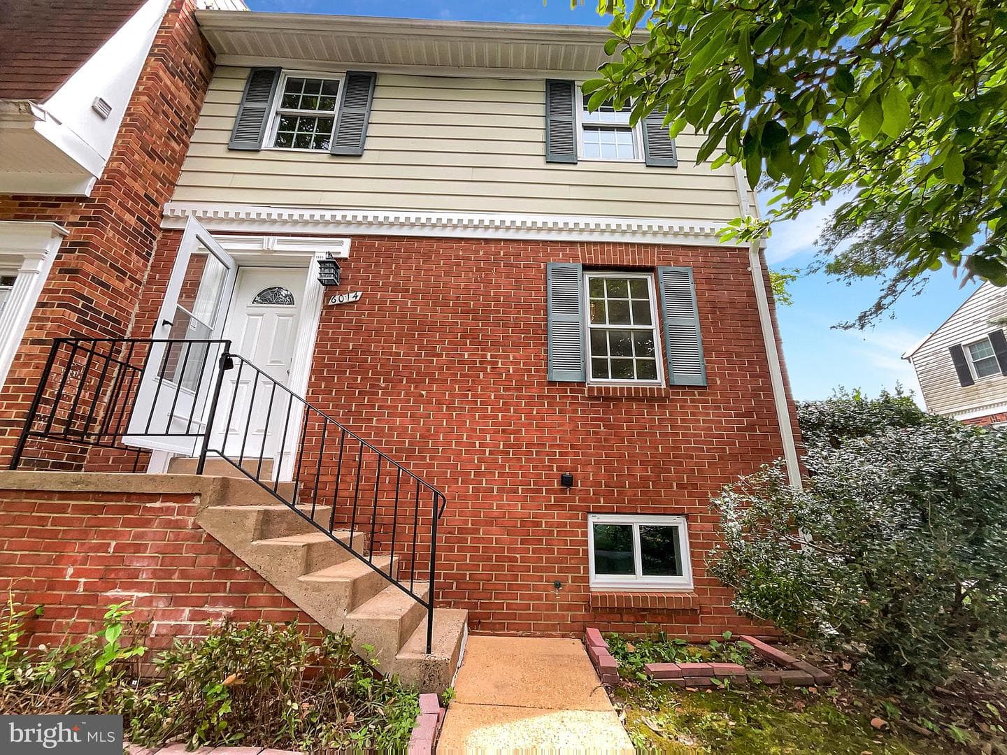 6014 Ticonderoga Court photo 1