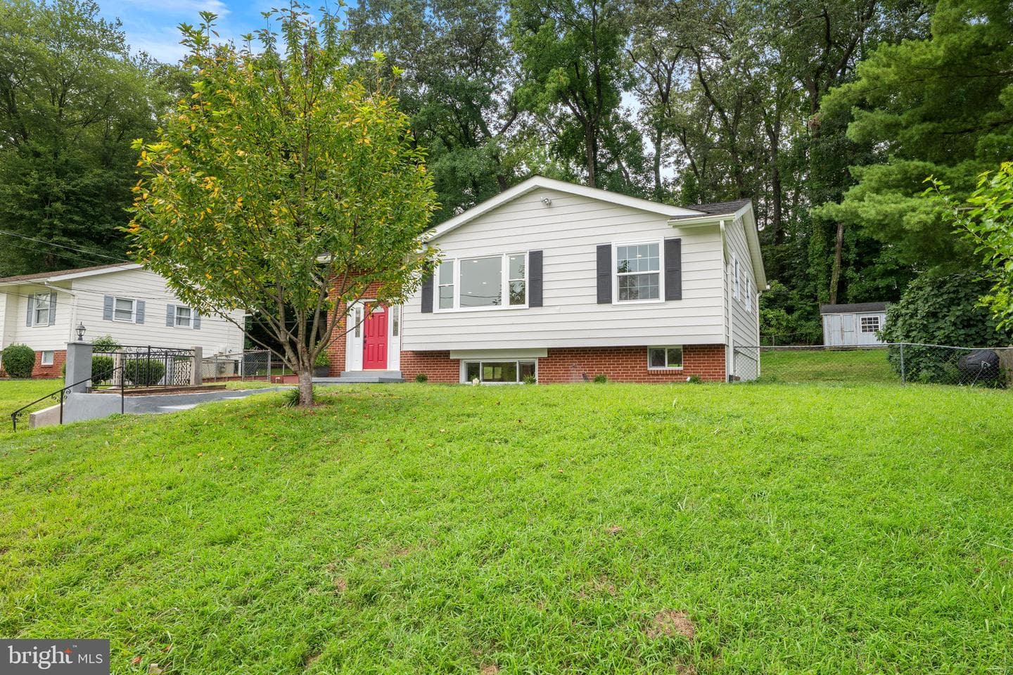 8912 Sylvania Street photo 1