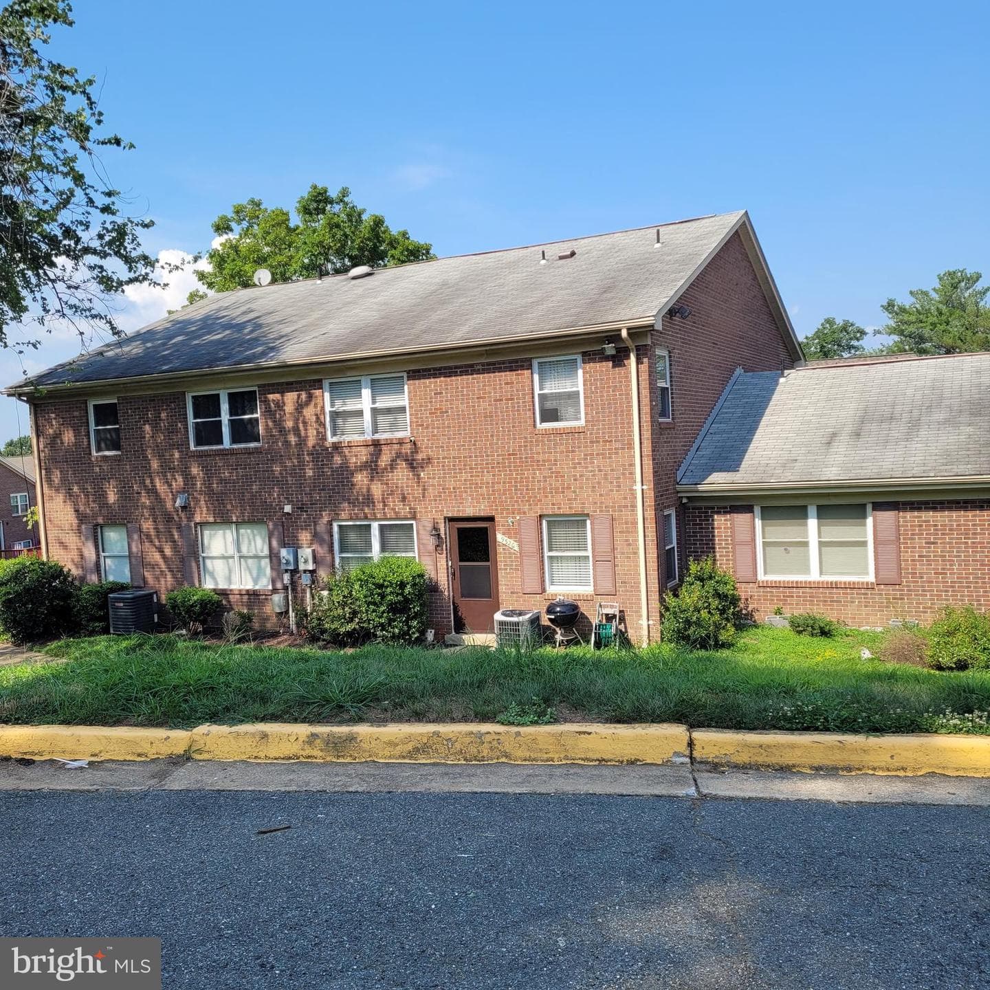 9520 Hagel Circle #04/B photo 1