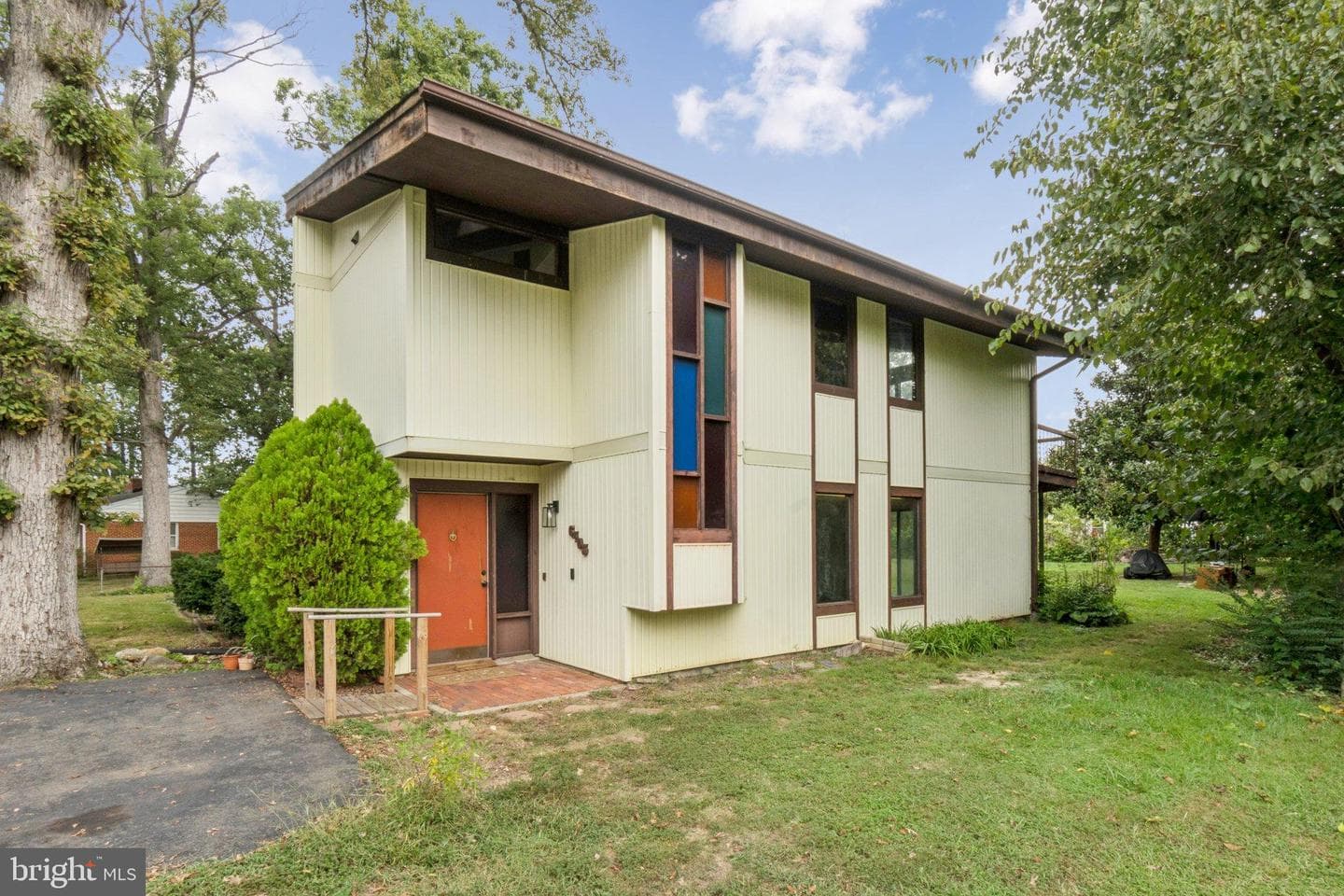 6405 Inwood Drive photo 1