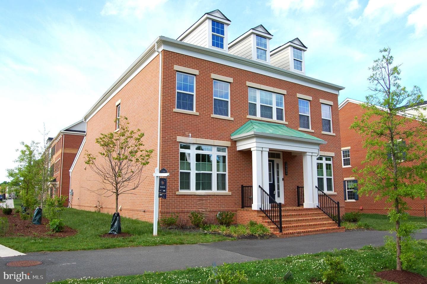 10606 Cedar Ave photo 1