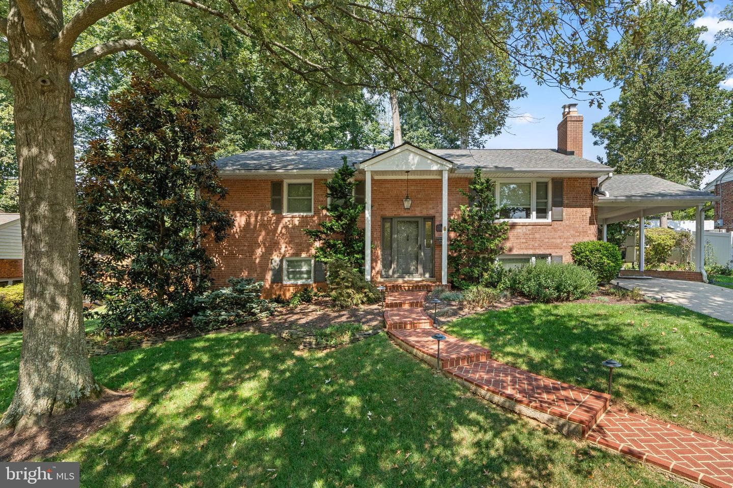 7426 Tower Street photo 1