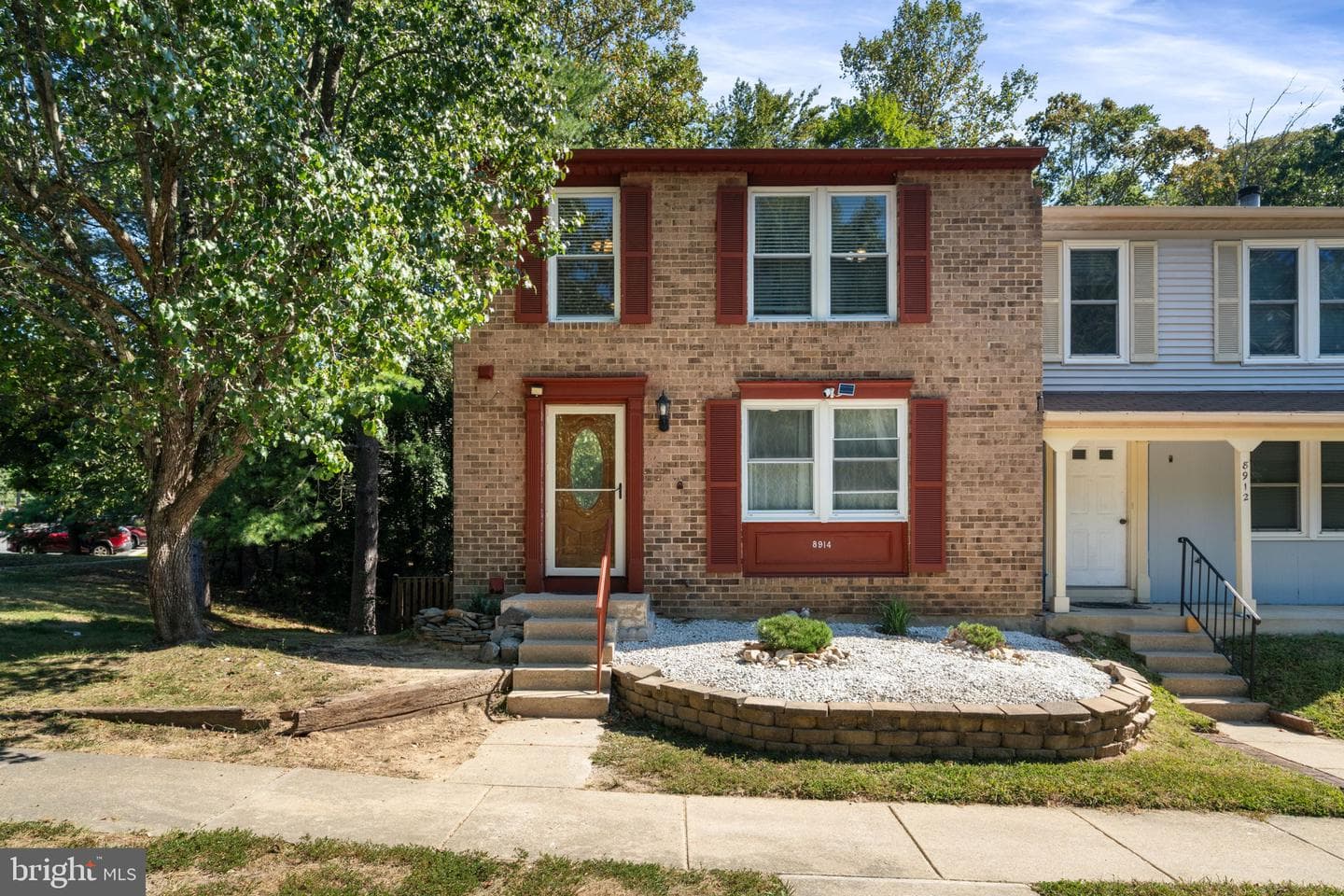 8914 Gutman Court photo 1