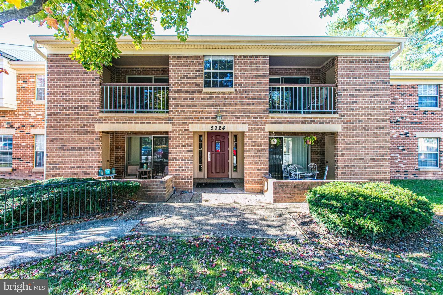 5924 Cove Landing Road #301 photo 1