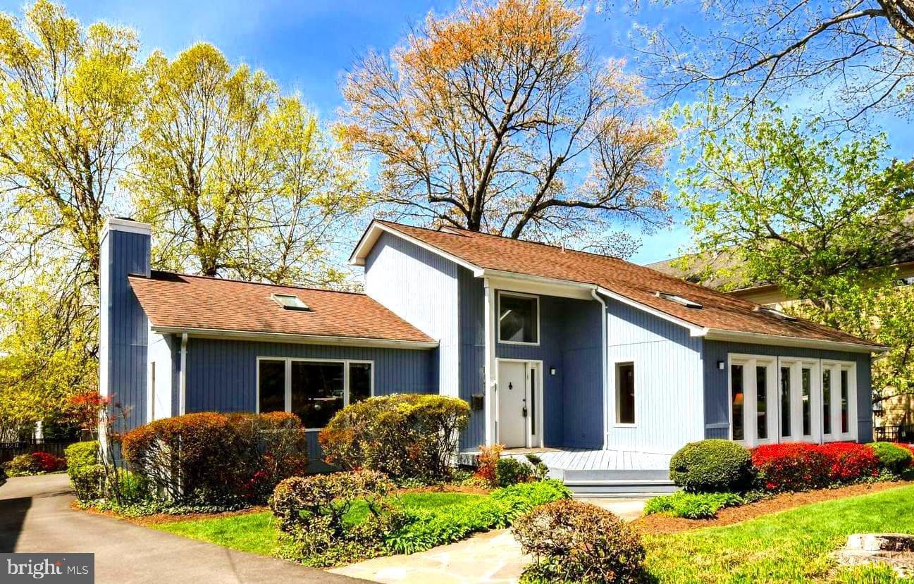1410 Cedar Avenue