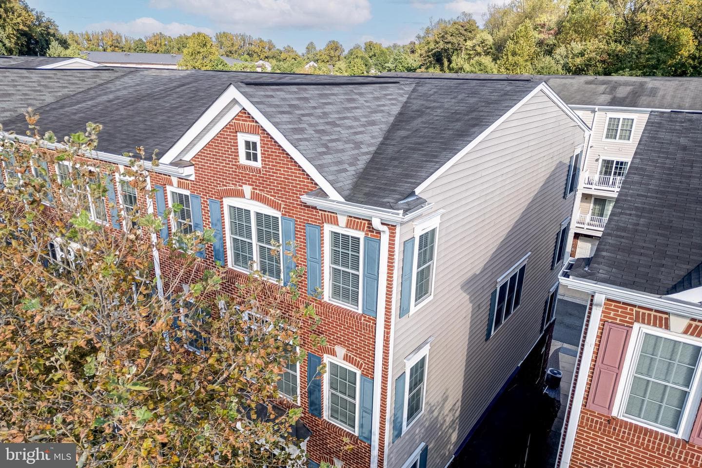 4628 Battenburg Lane photo 1