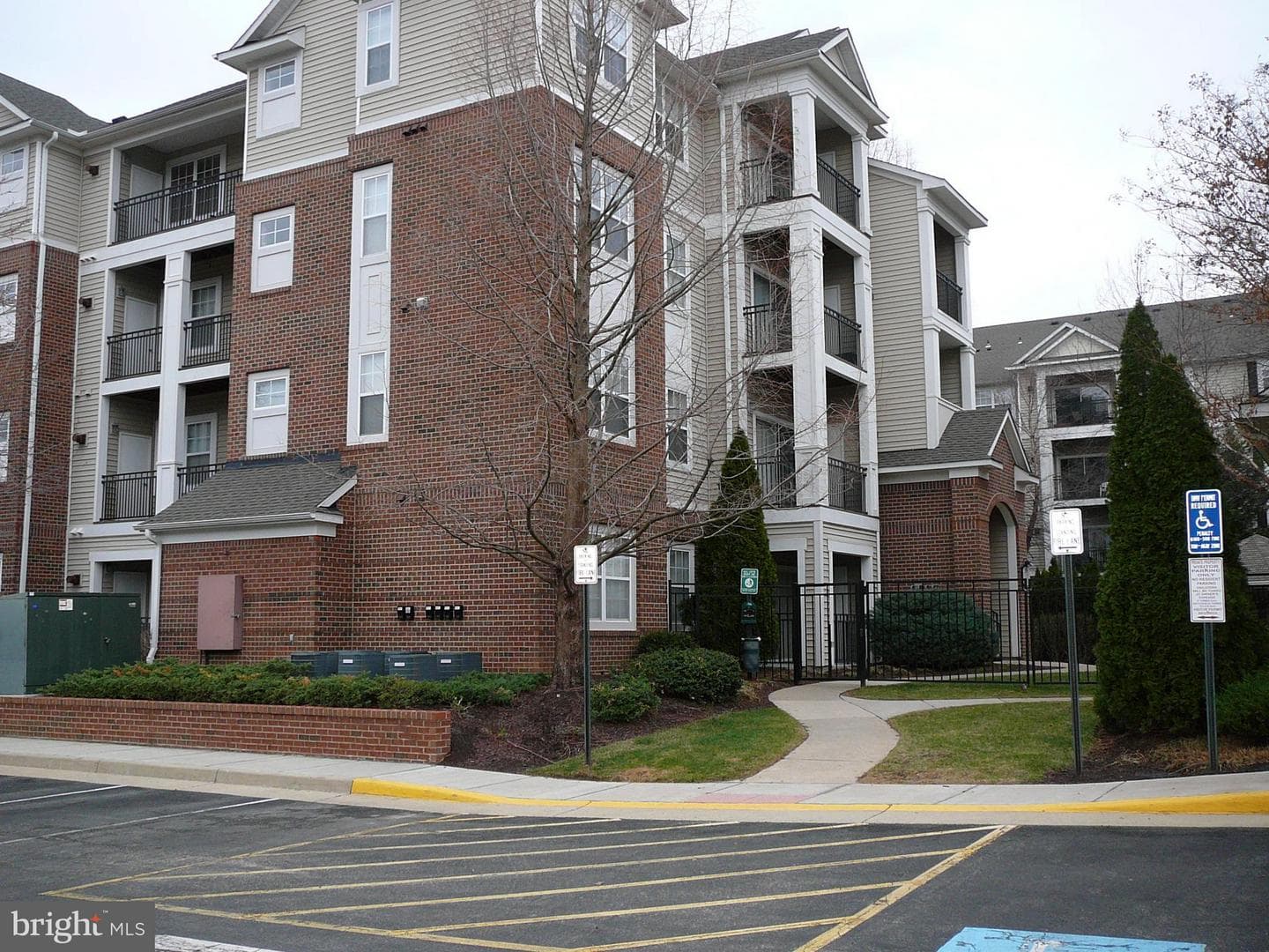 12958 Centre Park Circle #120