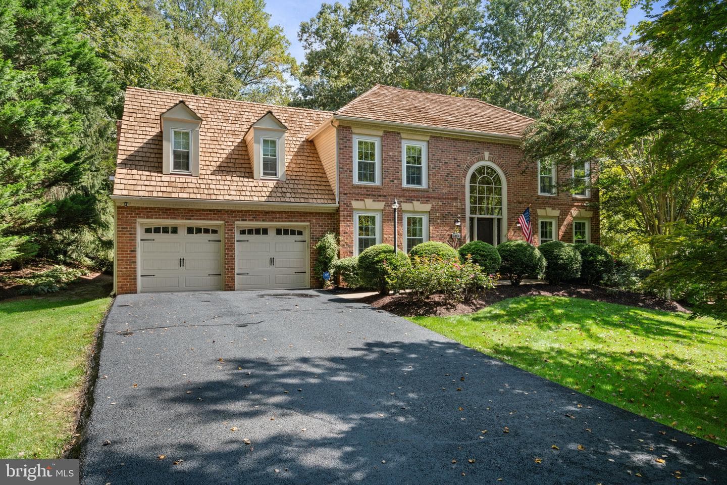 6805 Old Stone Fence Road photo 1