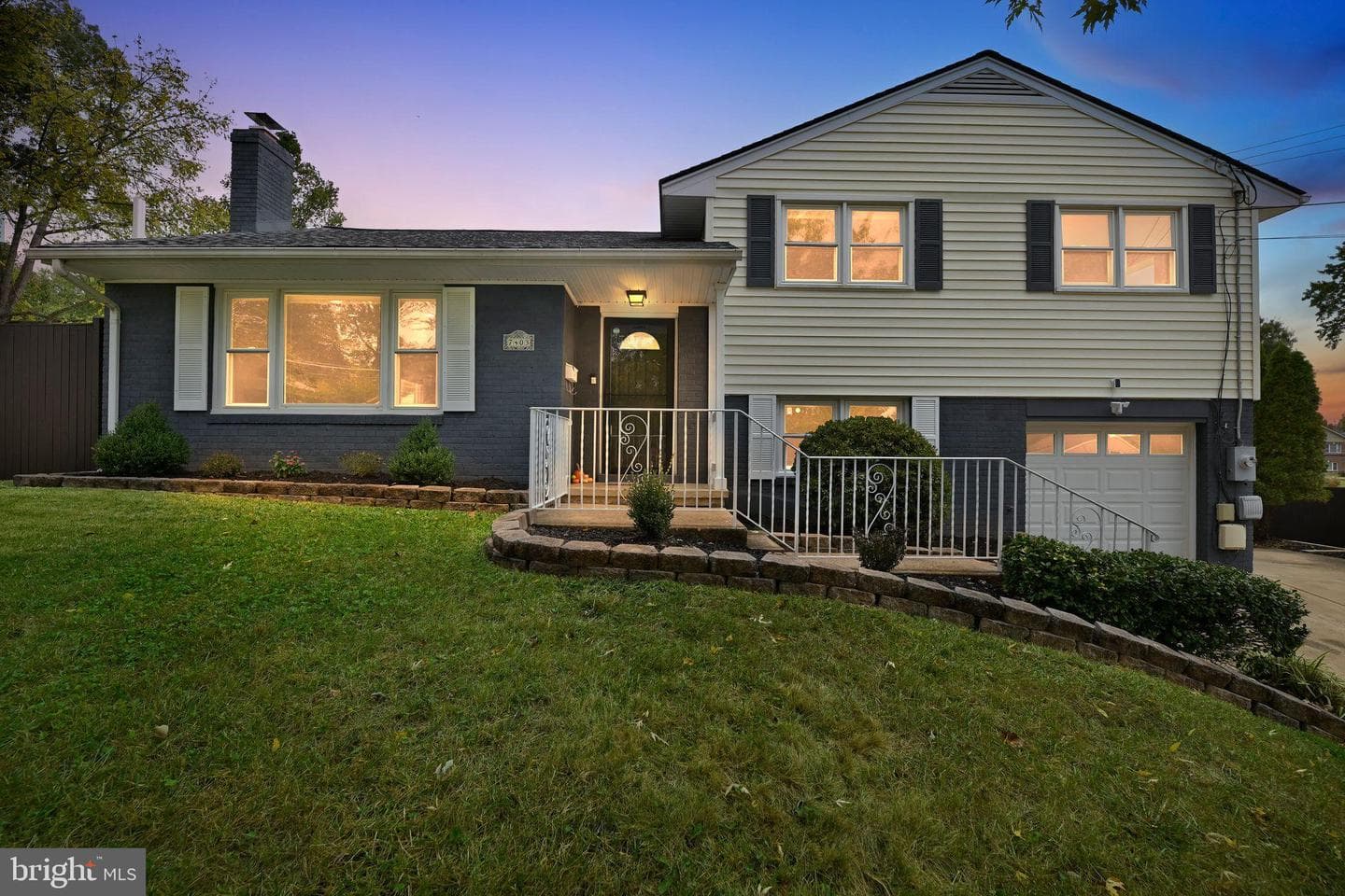 7403 Charlotte Street photo 1