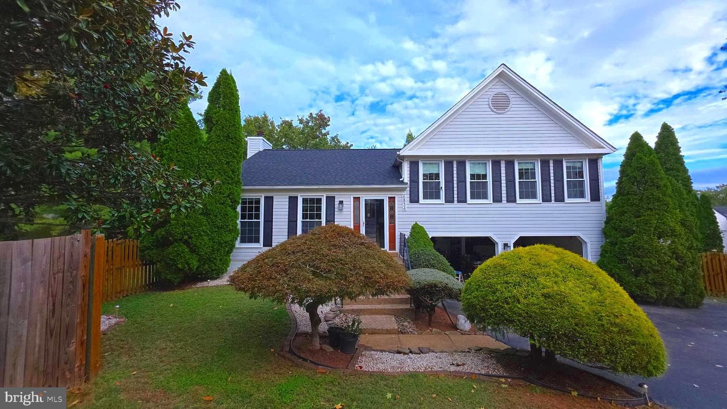 5834 Stone Ridge Drive photo 1