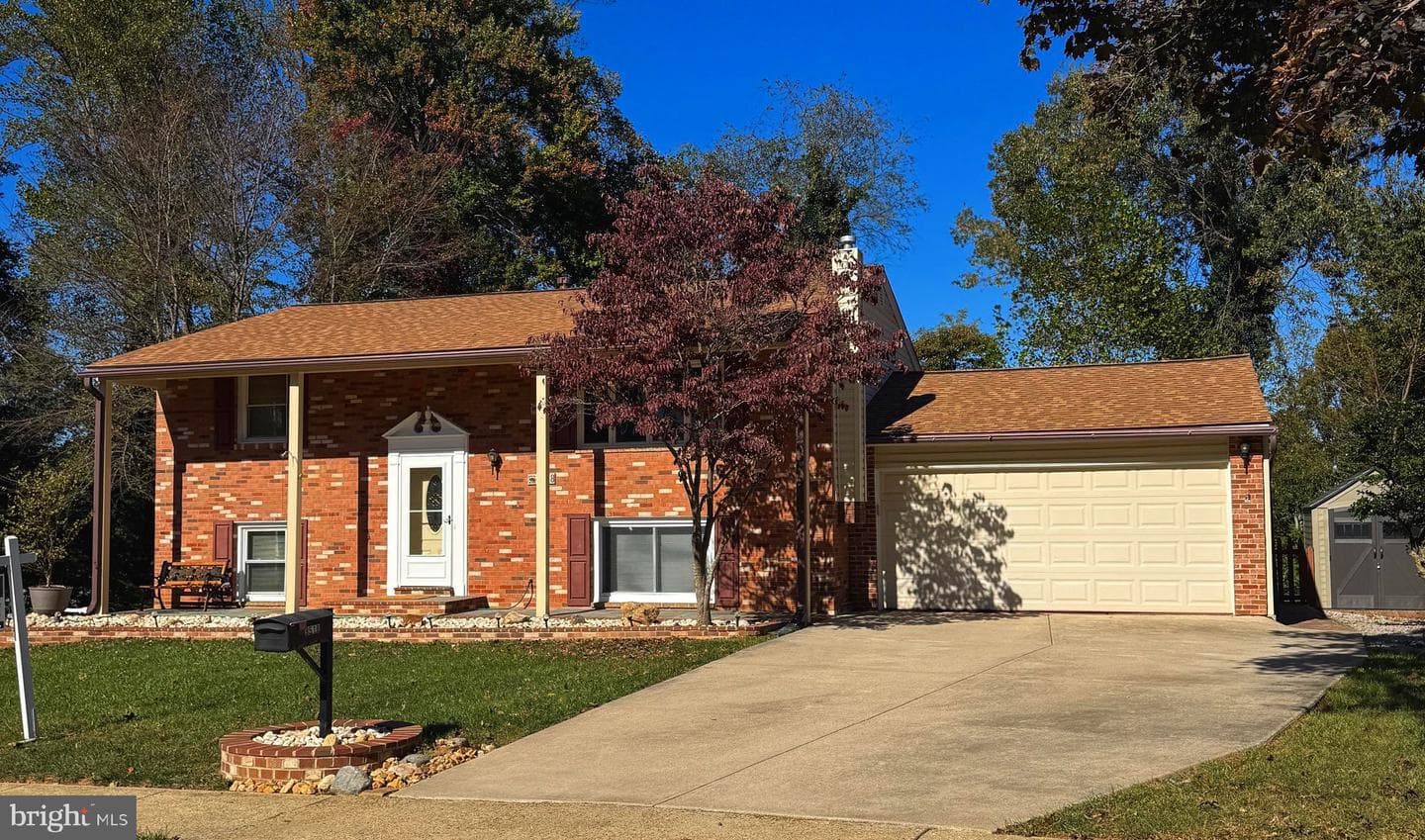 8518 Fairburn Drive photo 1