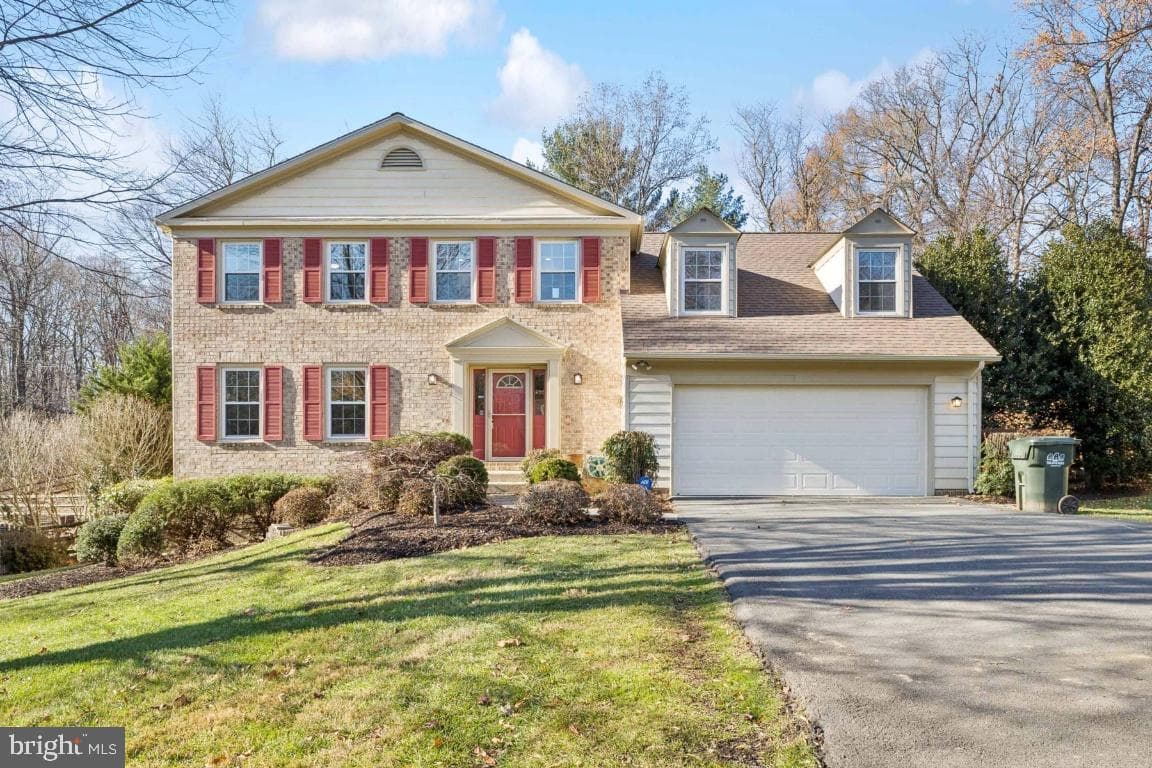 2724 Berryland Drive photo 1