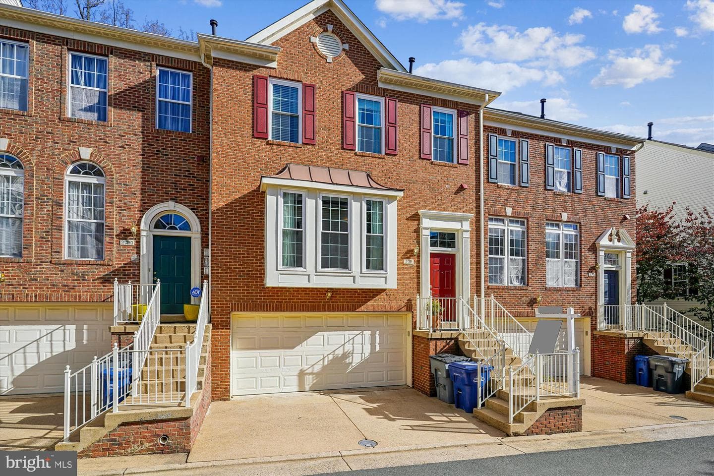 2711 Manhattan Place photo 1