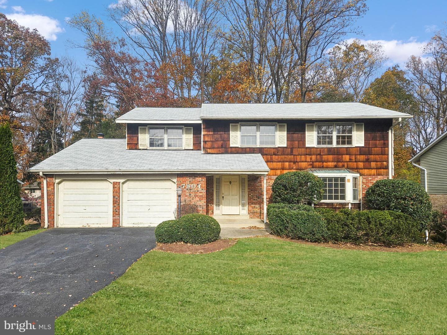 7804 Carrleigh Parkway photo 1
