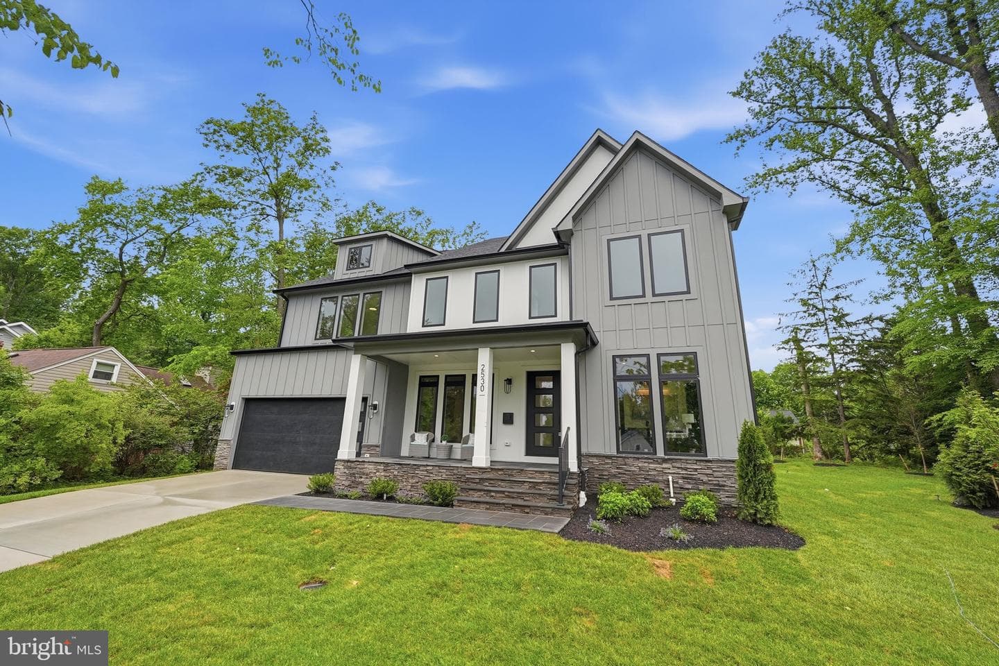 2530 Stuart Place