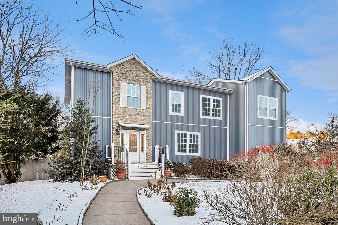6057 Brook Drive photo 1