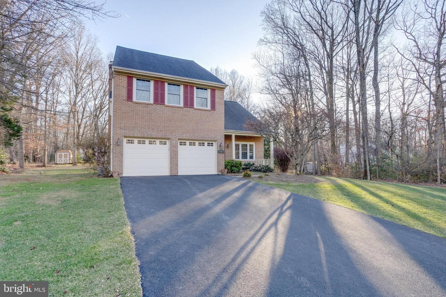 4746 Holly Avenue photo 1