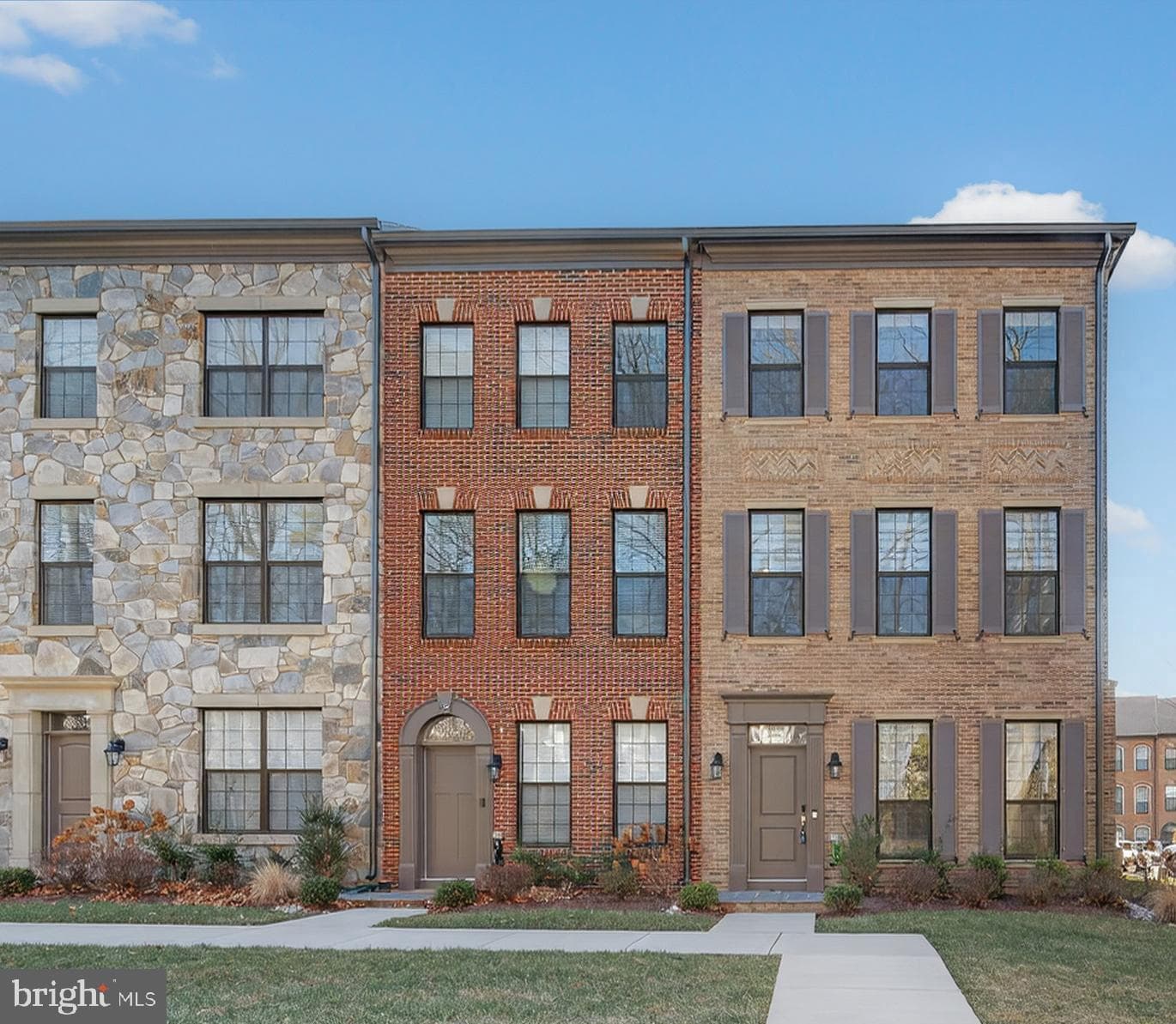 4380 Fair Lakes Court photo 1