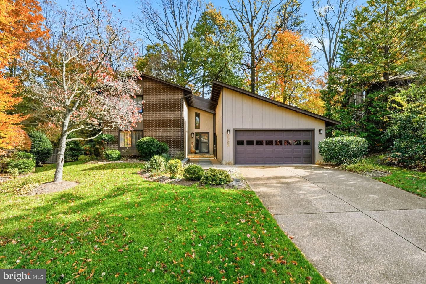 5207 Capon Hill Place photo 1