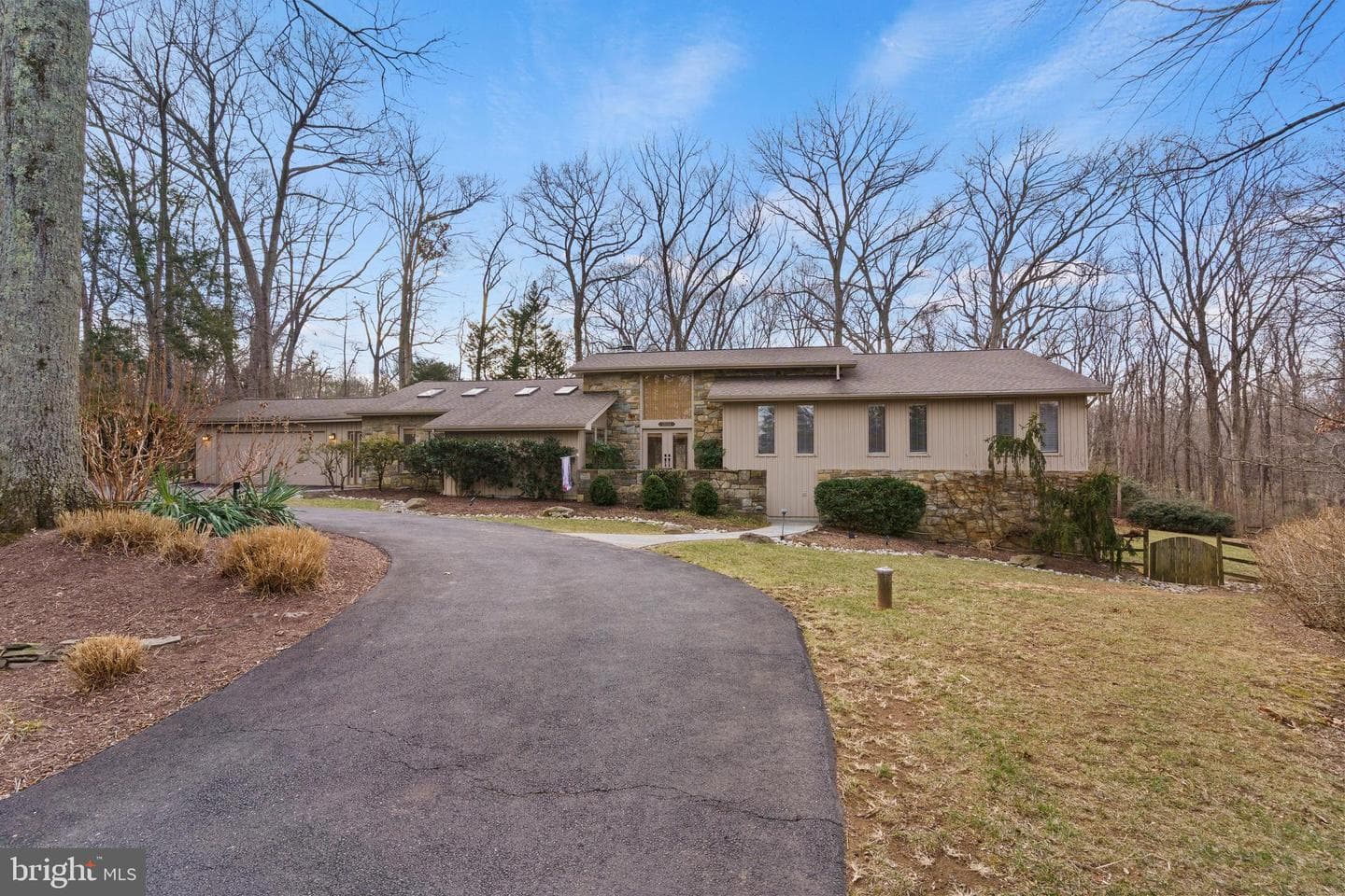 10124 Captain Hickory Place photo 1