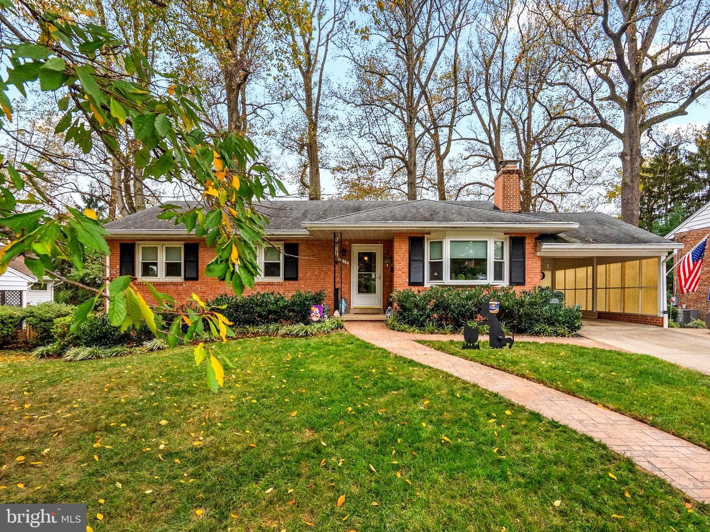 7515 Fairwood Lane photo 1