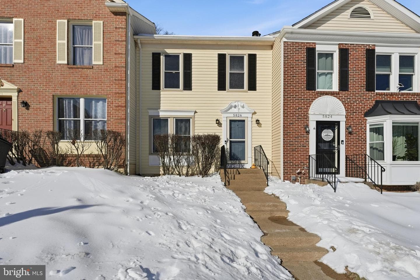 5826 Westwater Court photo 1