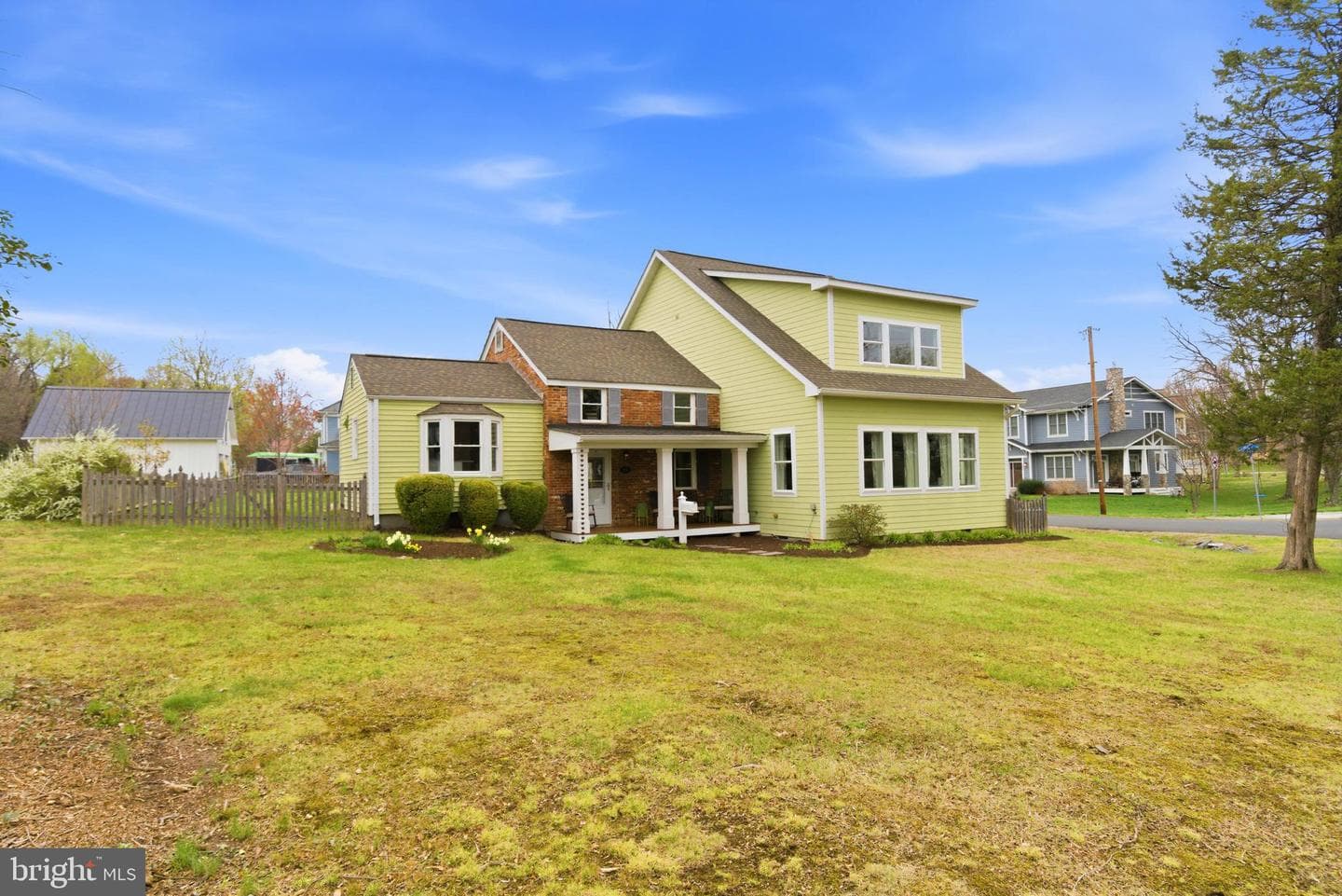 720 Park Avenue photo 1