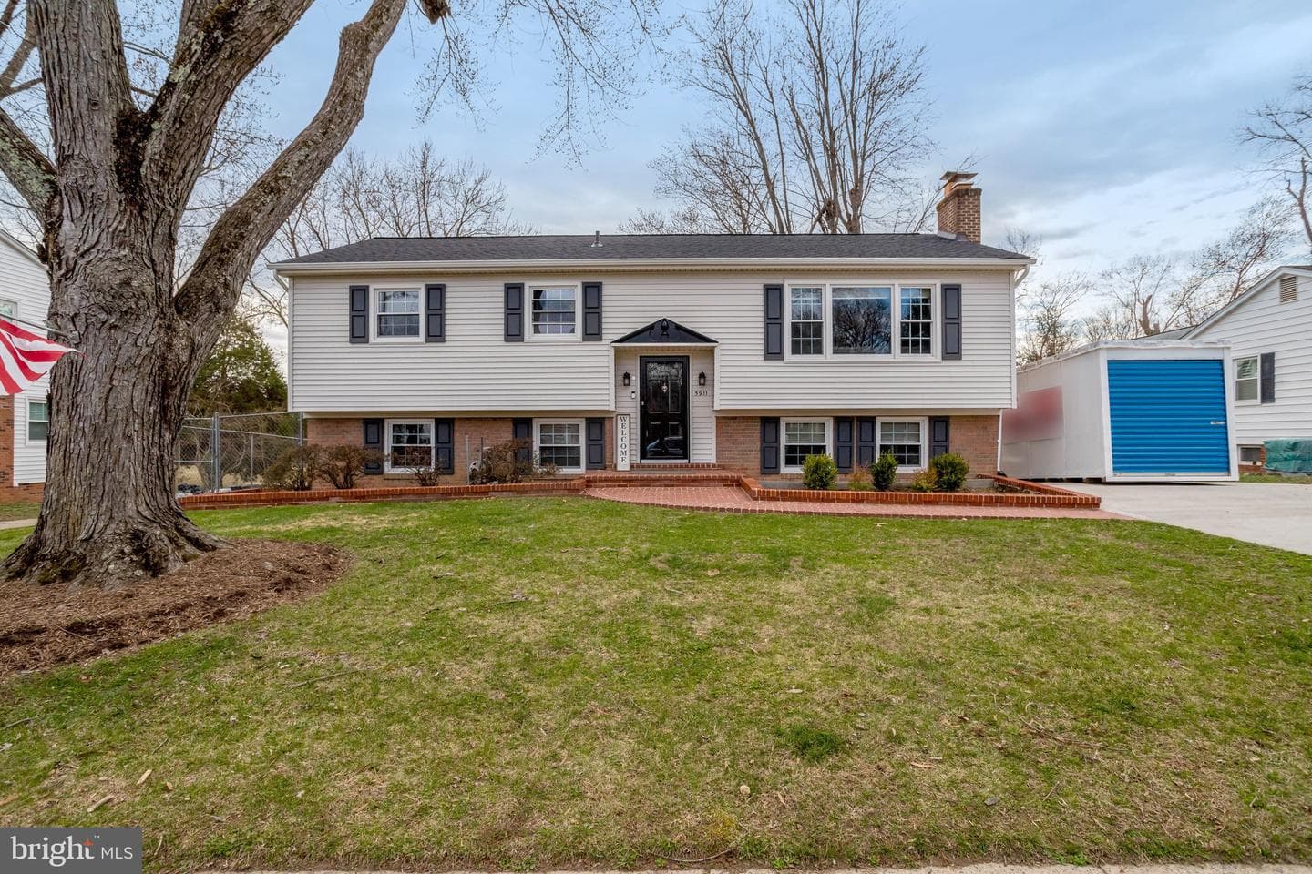 5911 Bond Court photo 1