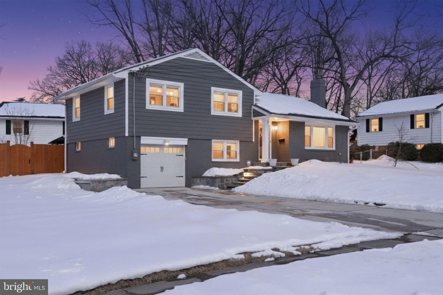 6728 Hopewell Avenue photo 1