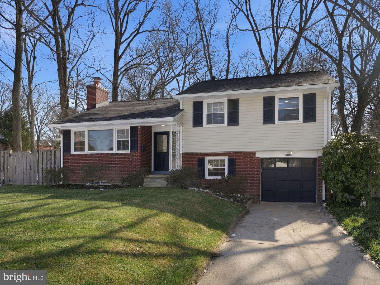 3015 Crane Drive