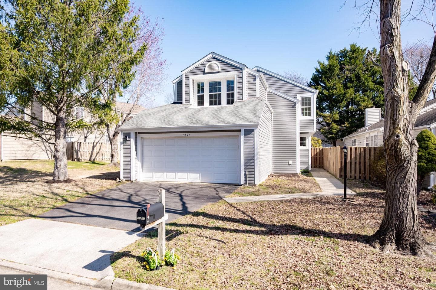 7501 Cross Gate Lane photo 1