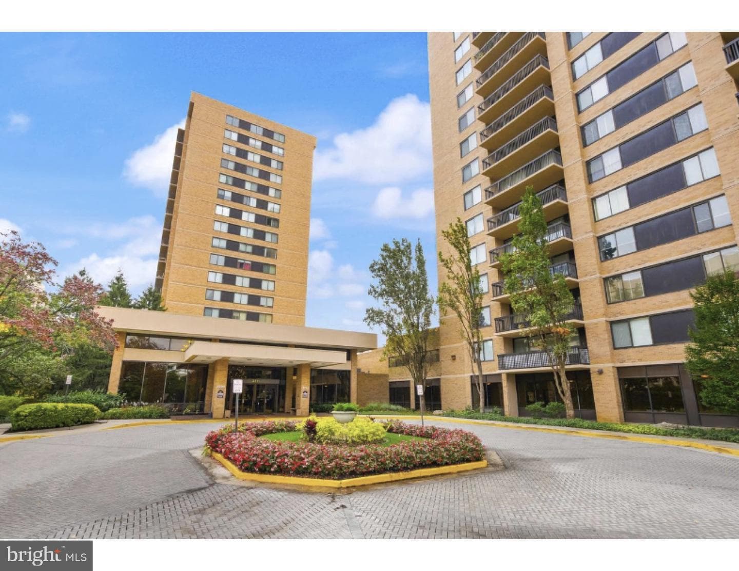 3709 S George Mason Drive #406-E