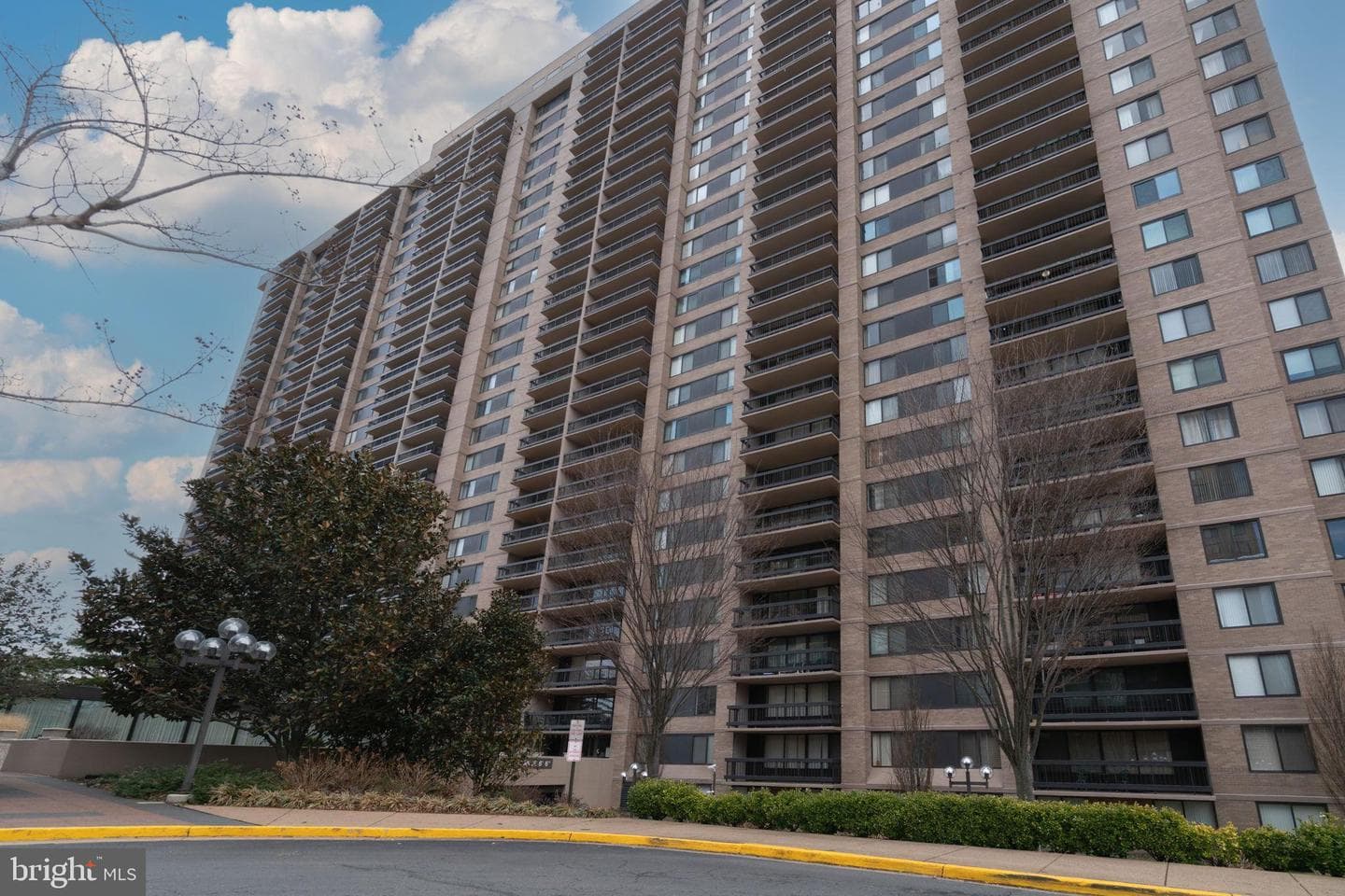3705 S George Mason Drive #1702s photo 1