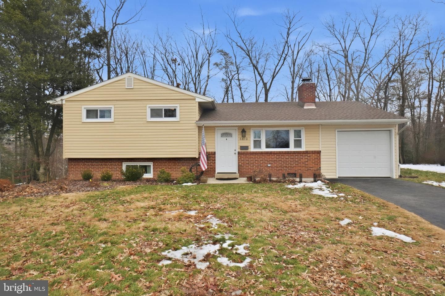 6810 Mayo Court photo 1