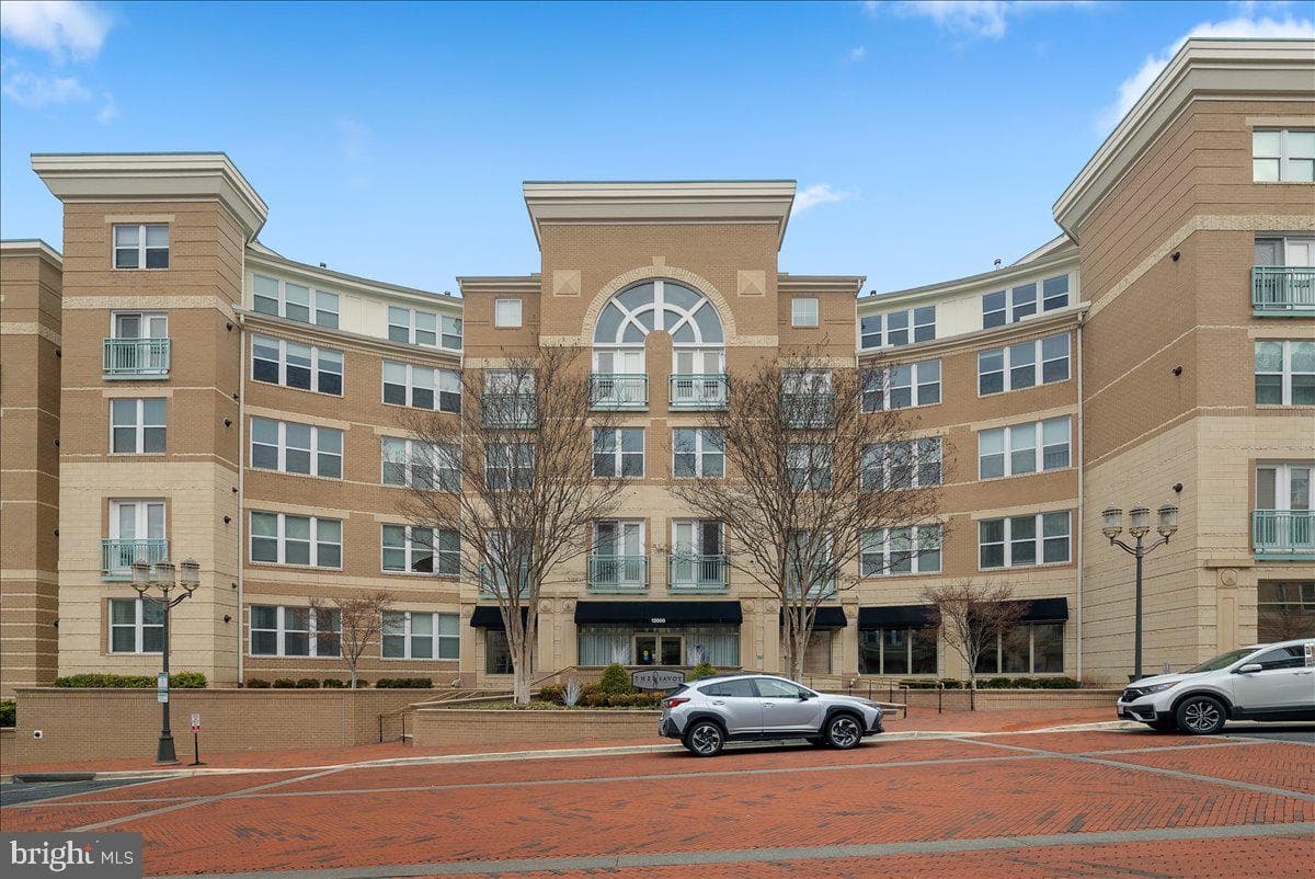 12000 Market Street #374 photo 1
