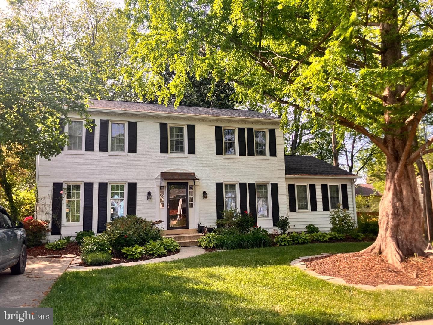 7806 Worthing Court