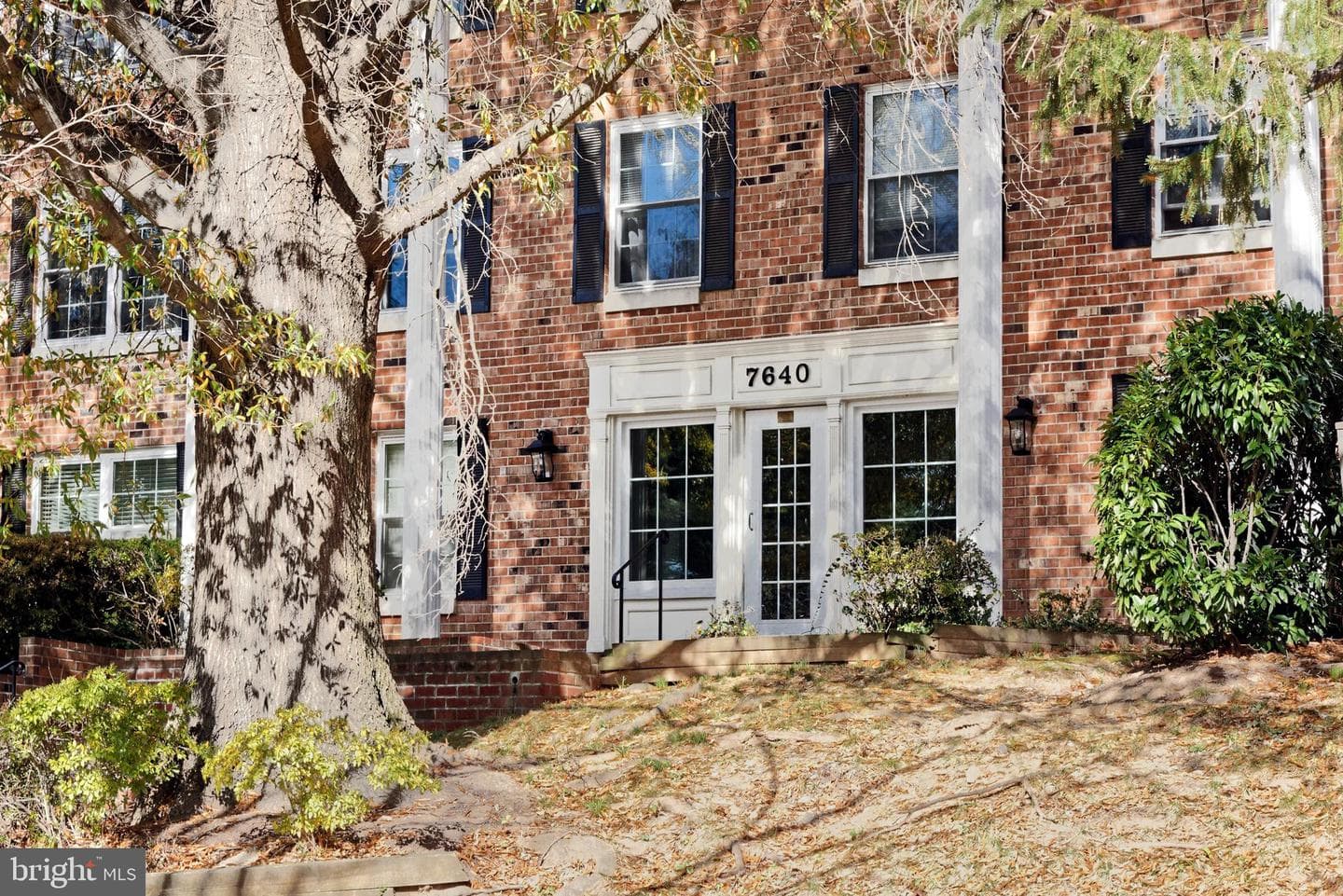 7640 Tremayne #202