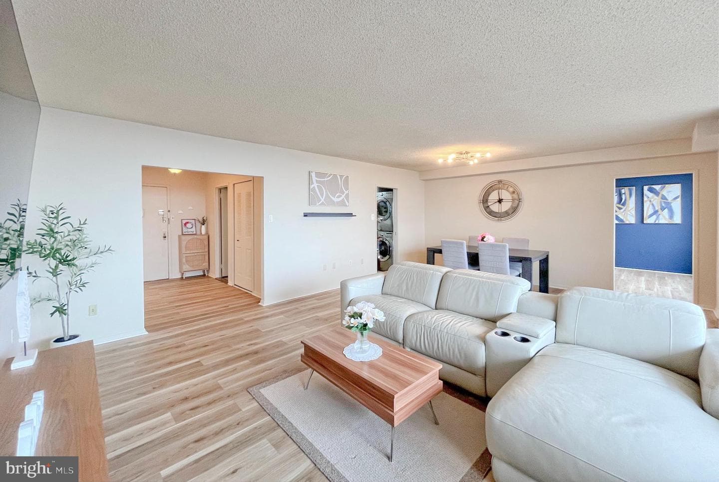3705 S George Mason Drive #1811s