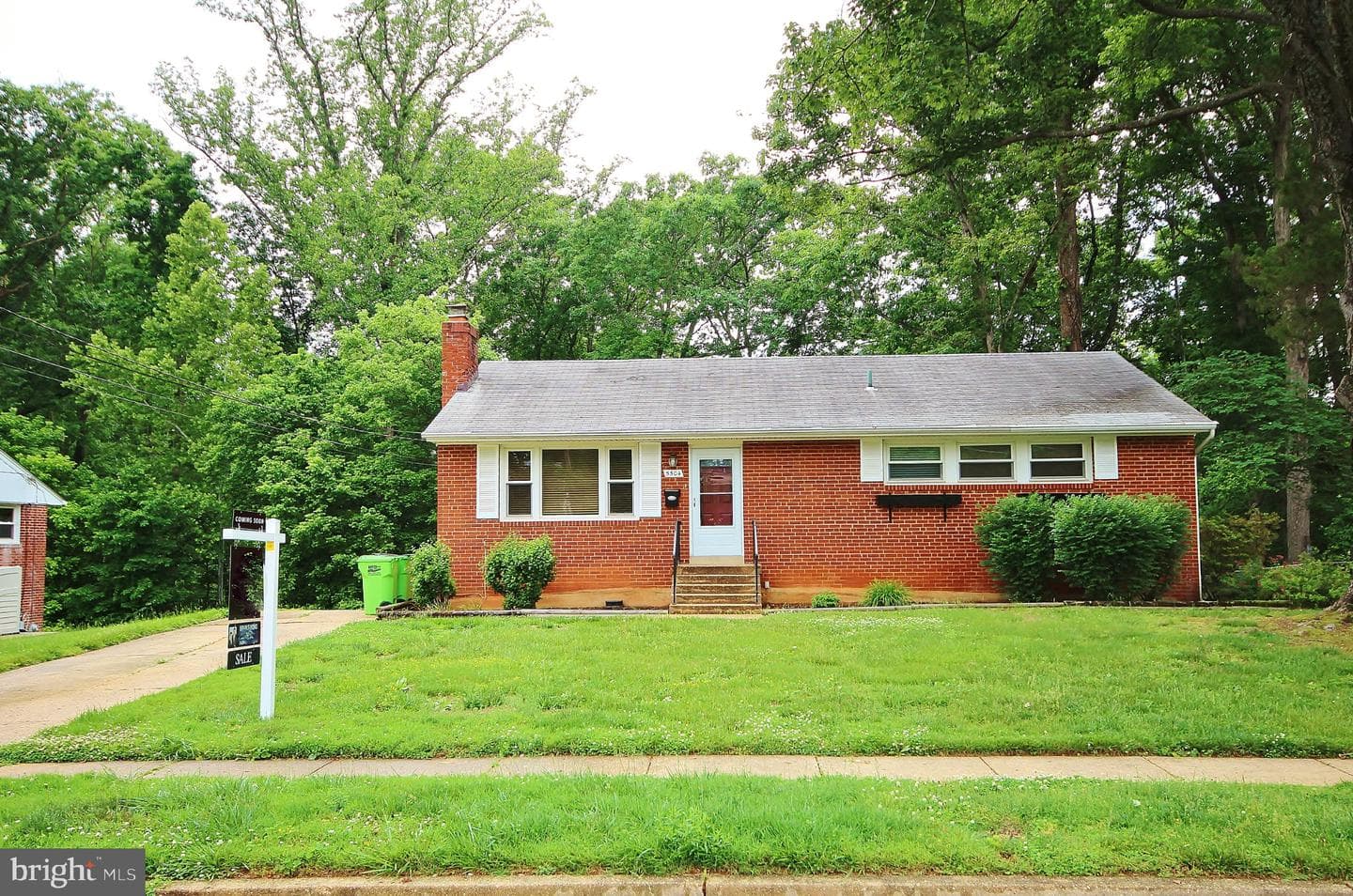 5504 Inverchapel Road