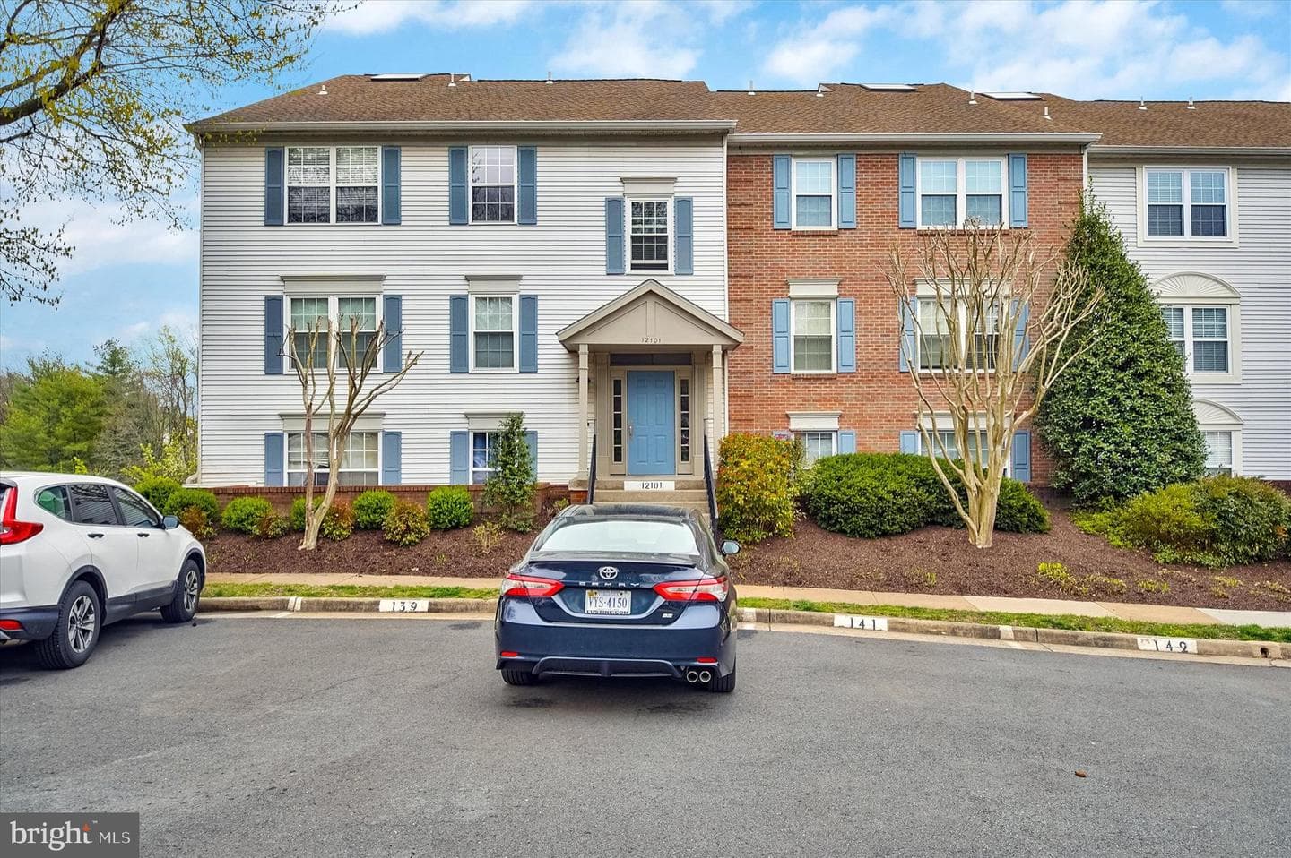 12101 Greenway Court #202