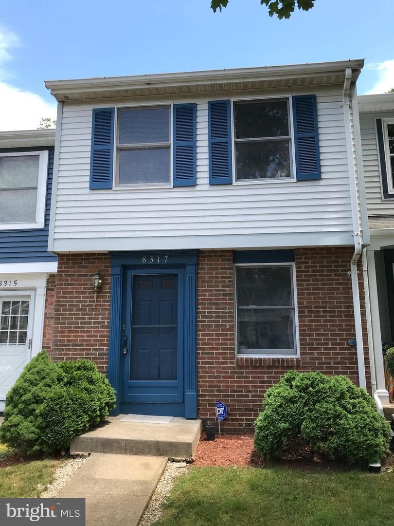 8317 Brookvale Court photo 1